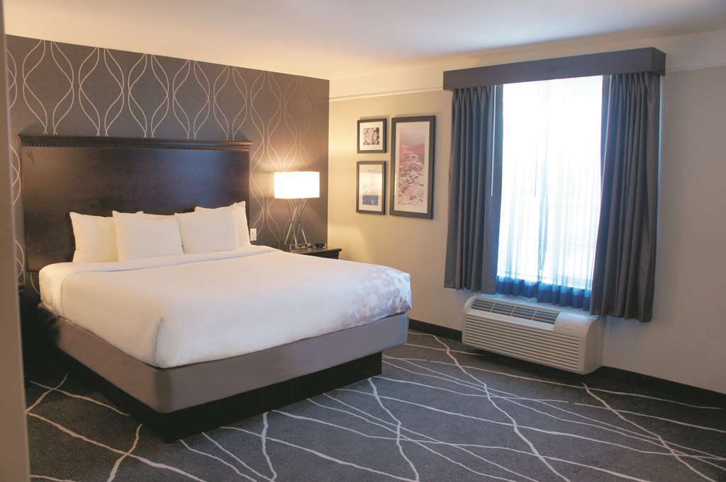 Fairfield By Marriott Inn & Suites Fresno Riverpark Ruang foto